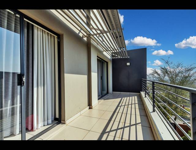 2 BEDROOM APARTMENT TO LET IN FOURWAYS